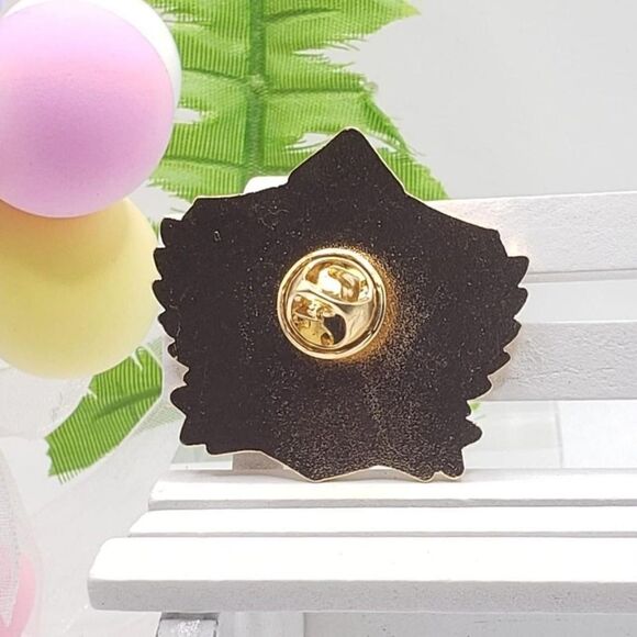 2/$20 Brand New Hello Kitty Brooch Pins - Picture 3 of 4